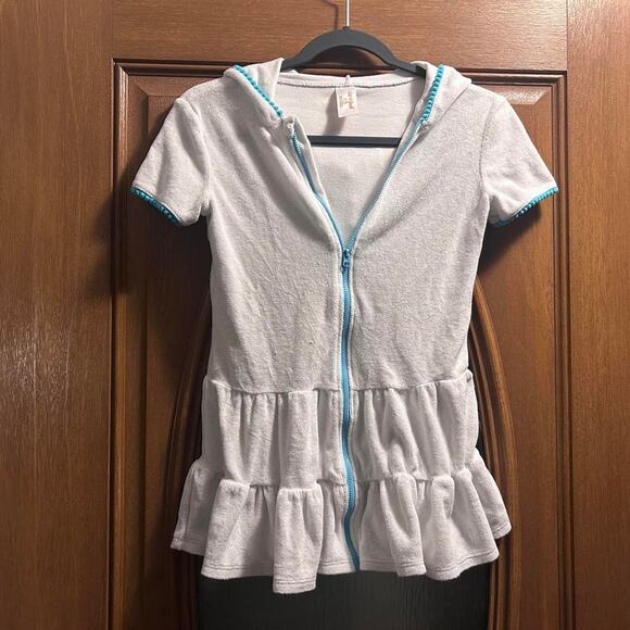 White and blue swim cover up Cat & Jack size 8 EUC - Picture 1 of 3